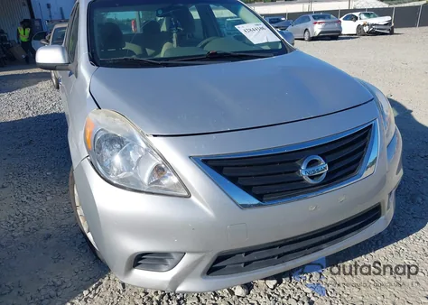 2014 Nissan Versa 1.6 Sv z USA, uszkodzony, nr VIN 3N1CN7AP2EL803411